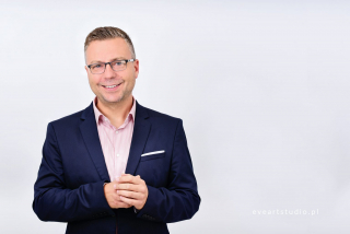 fotograf_krosno_sesja_biznesowa_do_CV_www_eveart