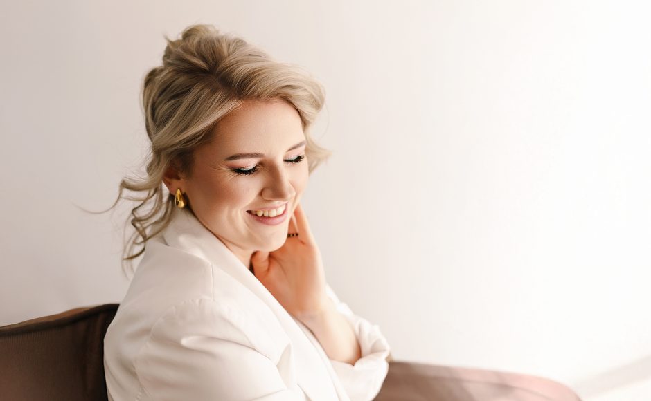 Zdjęcie z sesji kobiecej portretowej w EveArt Studio w Krośnie